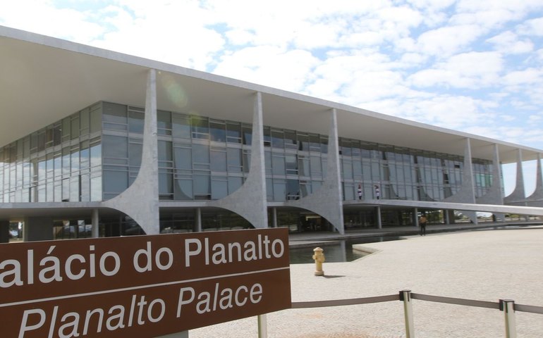 Após destruição do 8 de janeiro, Palácio do Planalto volta a receber visitantes em Brasília