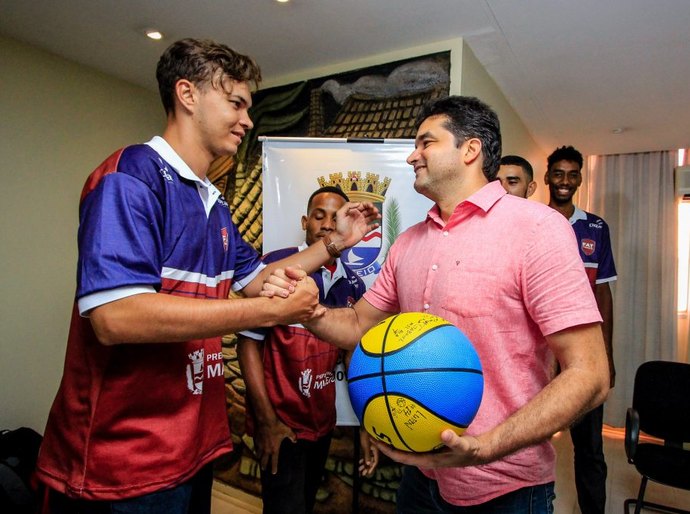 Prefeitura de Maceió apoia atletas que representarão o Brasil na China