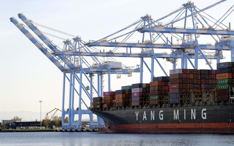 Após lobby dos EUA, México quer tarifar em 50% carros importados da China