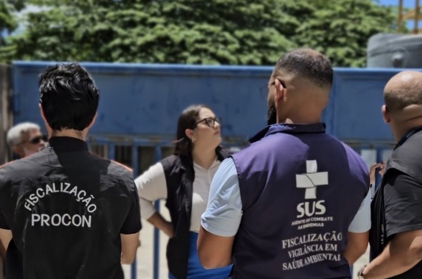 Procon Maceió realiza fiscalização conjunta para verificar qualidade da água na Santa Amélia