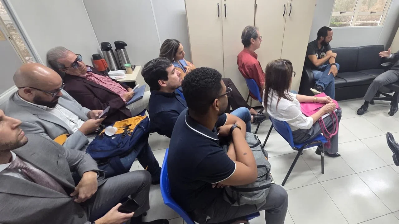 Juiz da 33ª Zona orienta partidos sobre a propaganda eleitoral