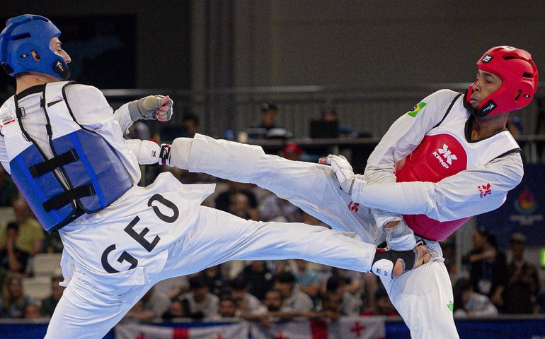 Jogos Mundiais Universitários: Brasil é prata, o 4º pódio no taekwondo