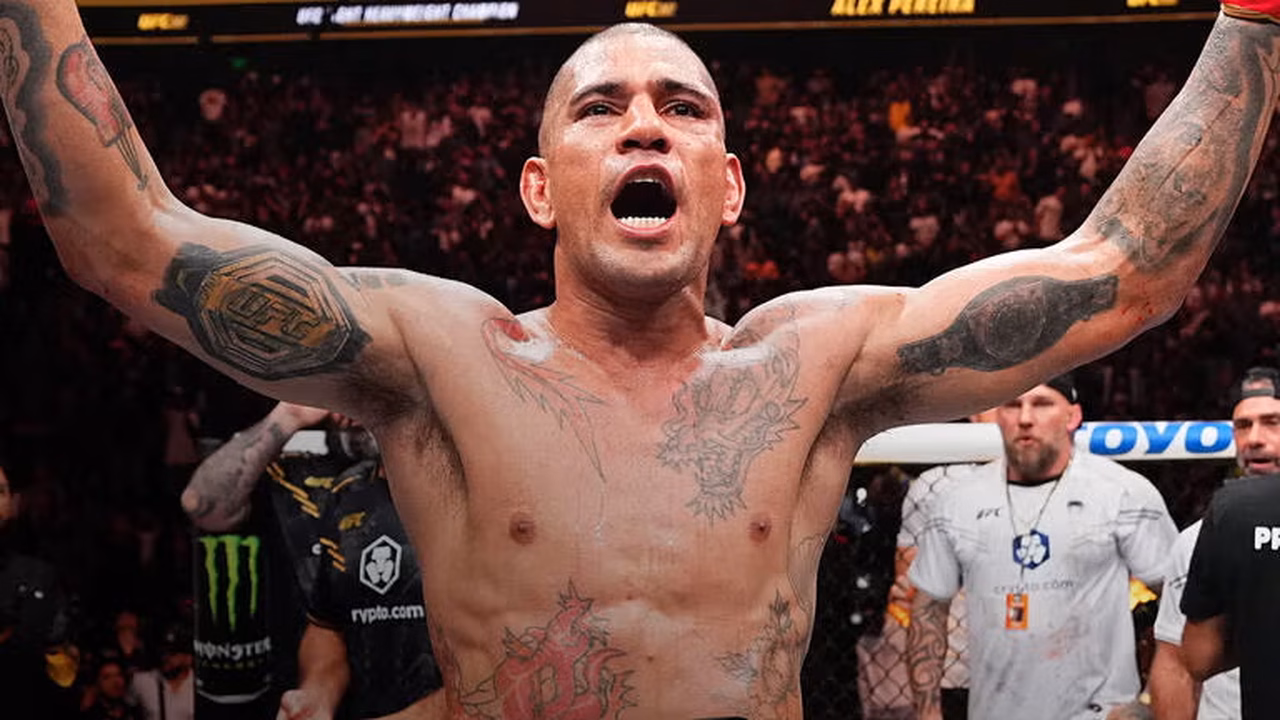 Alex Poatan é nocauteado por Ciryl Gane na Casa Branca e perde chance de feito inédito no UFC