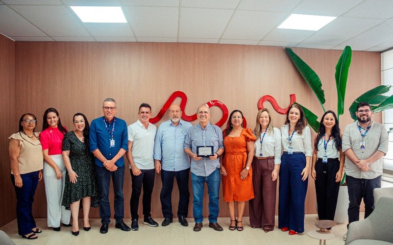 Prefeitura de Penedo recebe selo do Programa Sesi de Gestão Escolar