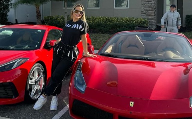 Polícia apreende Ferrari de R$ 7 milhões em operação que investiga bets e Deolane