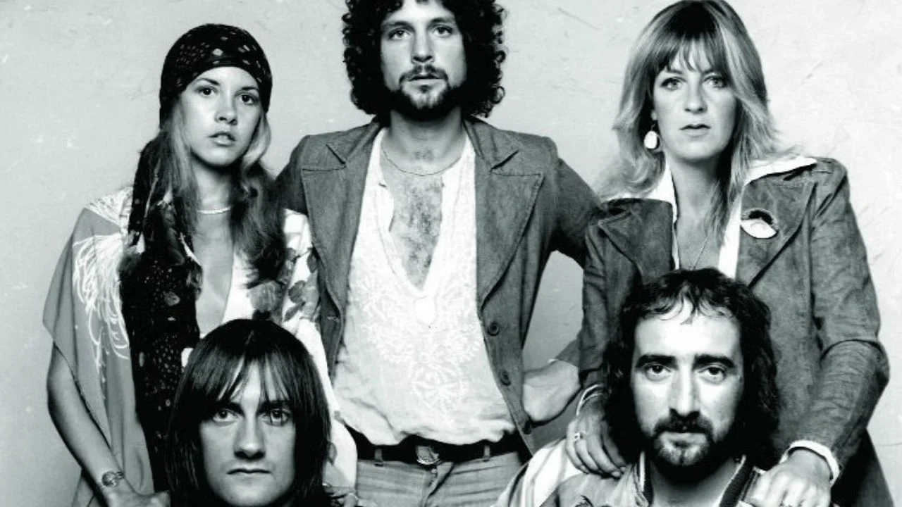Guitarrista do Fleetwood Mac é atacado por stalker nos Estados Unidos