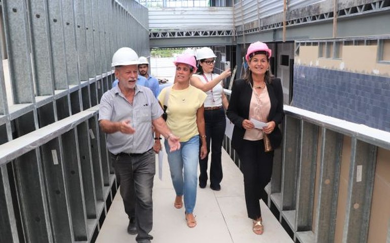 MPT/AL e TRT/AL realizam inspeção em obras da Escola de Referência Sesi