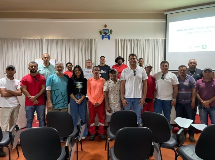Capacitação fortalece equipe de poda da Prefeitura de Penedo em parceria com o IMA