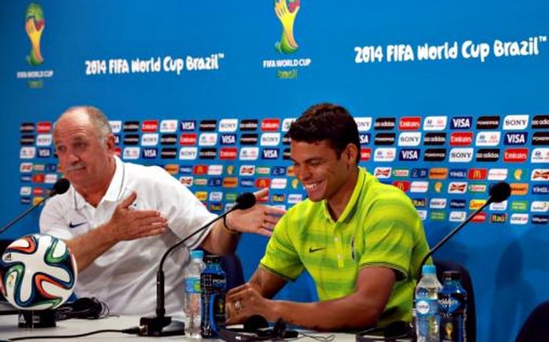 Felipão e Thiago Silva admitem ansiedade maior antes do início do &#8216;mata-mata&#8217;