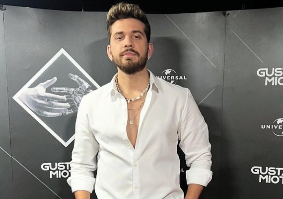 Gustavo Mioto é internado e cancela shows no carnaval