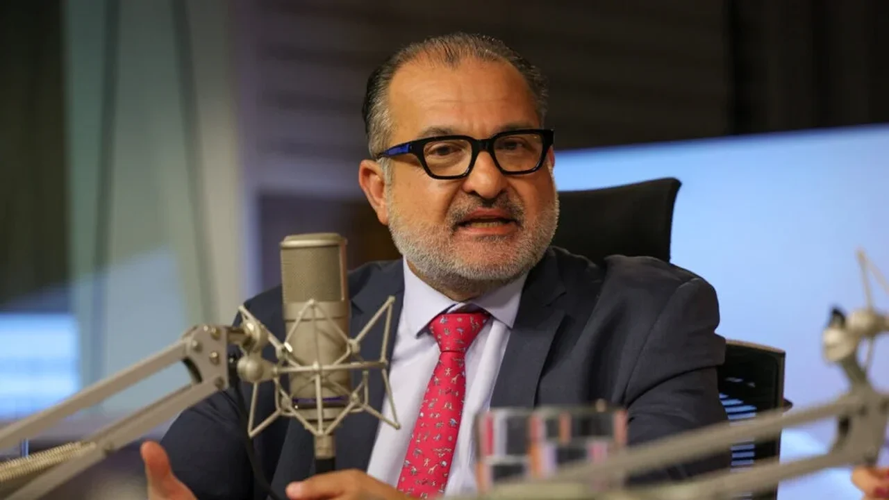 George Santoro denuncia ofensiva judicial de JHC contra comunicadores e aponta ameaça à democracia em Alagoas