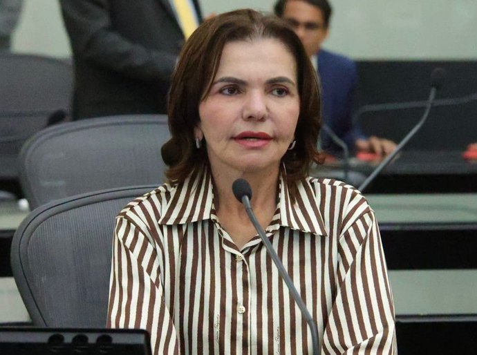 Discutido projeto de Ângela Garrote que garante afastamento de servidora vítima de violência doméstica