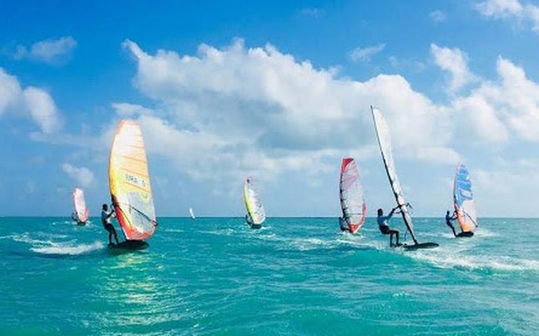 Orla da Pajuçara recebe Brasileiro de Windsurf