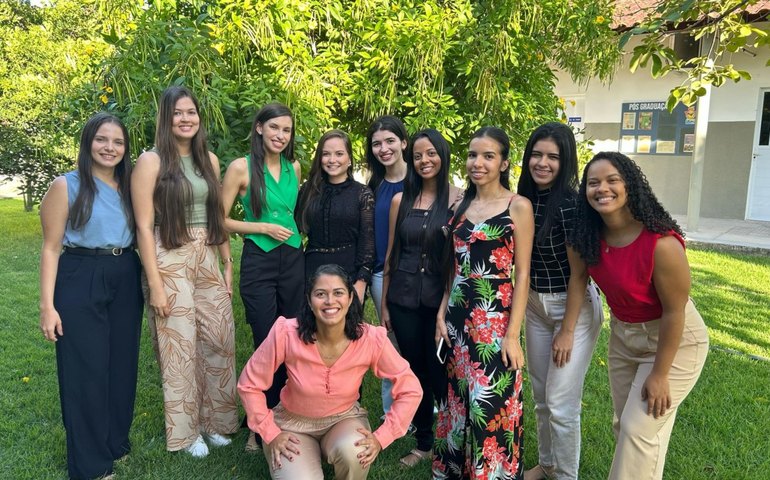 Curso de direito da Uneal tem média de 70% de aprovação no Exame da OAB