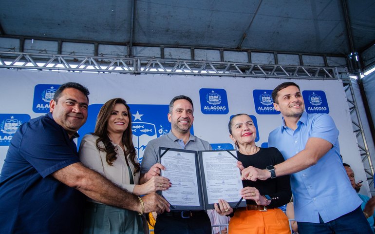 Governador Paulo Dantas inaugura obras em Belém
