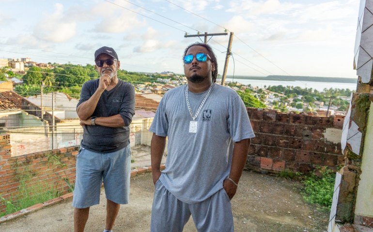 Misturando Rap com Samba, Chico Elpideo lança clipe “Sonhos Soterados”, que conta história da desocupação de bairros em Maceió