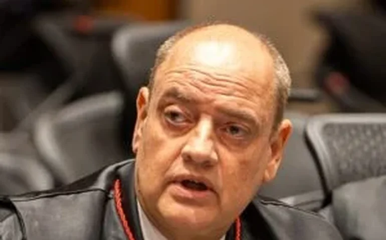 Couto troca comando da Saúde e nomeia Ronaldo Damião; Igor Marques deixa Secretaria de Comunicação