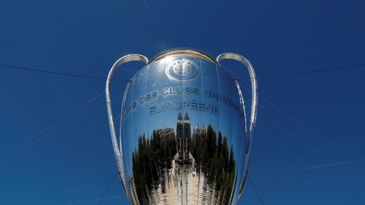 Reino Unido, Turquia e Itália serão as sedes das próximas edições da Eurocopa