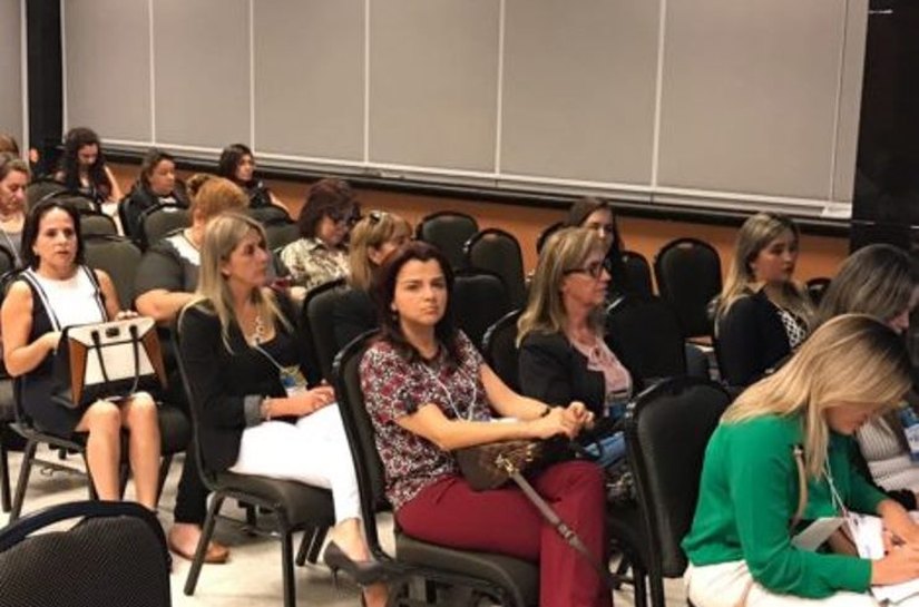 Prefeitas participam de debate no Mulheres Municipalistas em Rede