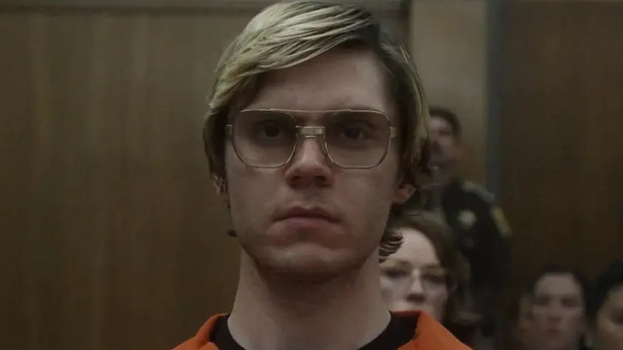 Dahmer: mãe de vítima alega que assassinato não aconteceu como série retrata