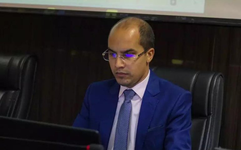 OAB Alagoas acolhe mais uma vítima de intolerância religiosa no estado