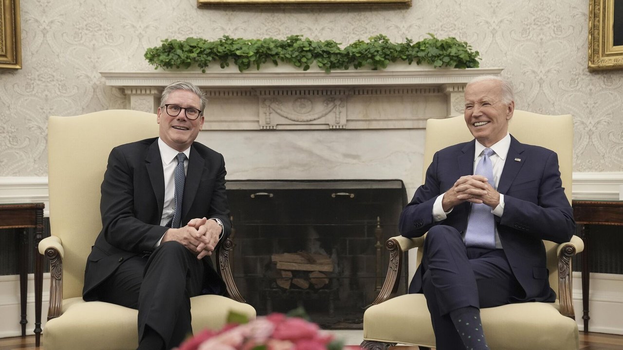 EUA e Reino Unido agem não só contra Rússia, mas também contra economias europeias, diz jornalista