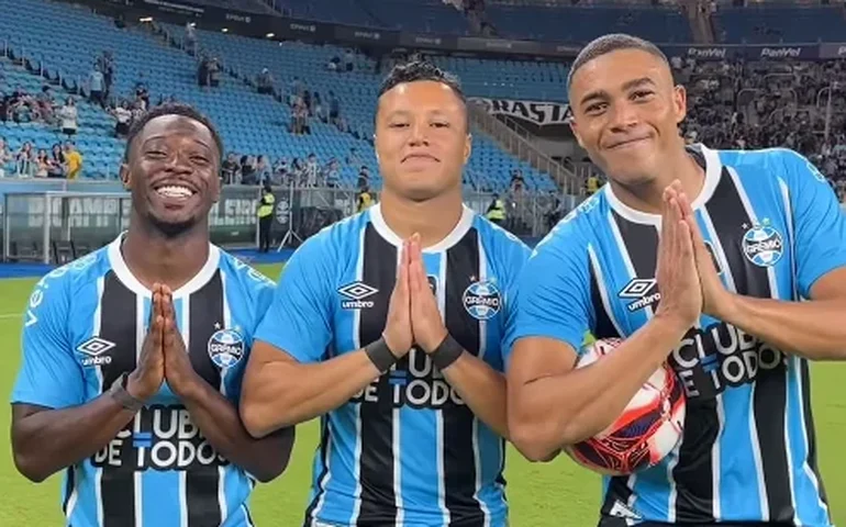 Grêmio goleia o São Luiz, se reabilita no Campeonato Gaucho e assume a liderança do Grupo B