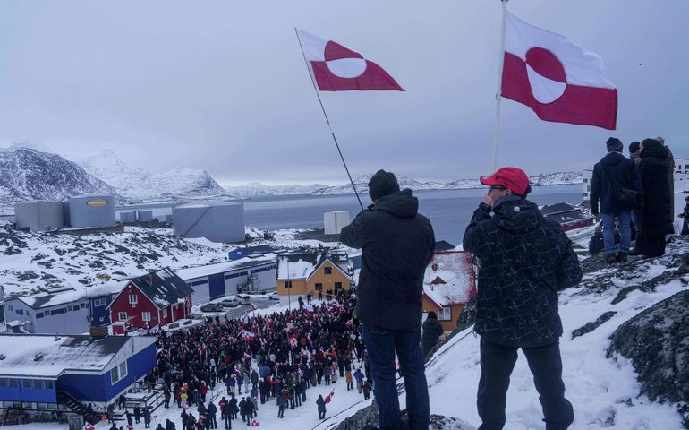 Interesse dos EUA na Groenlândia é gesto de prestígio simbólico, diz especialista