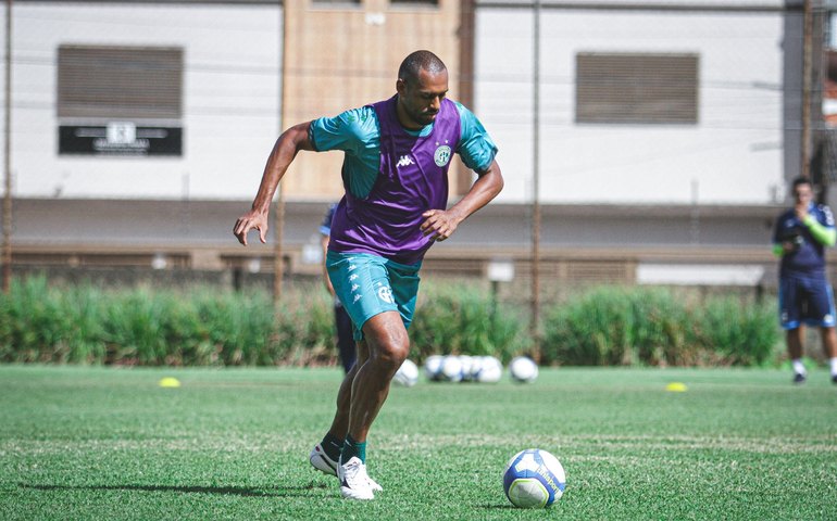 Zagueiro do Guarani quer recuperar pontos fora de casa: 'Não tem outro jeito'