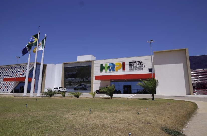 Hospital Regional de Palmeira entra na fase final e recebe visita de autoridades estaduais e municipais