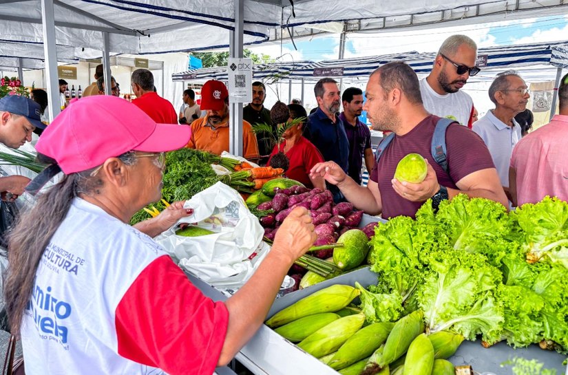 1ª etapa do Circuito Regional de Feiras da Agricultura Familiar acontece em Piranhas