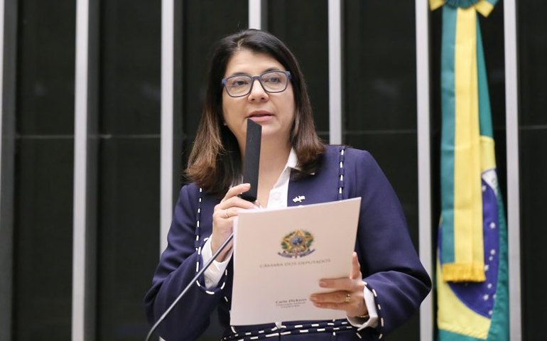 Comissão aprova criação de programa nacional de pesquisa sobre autismo