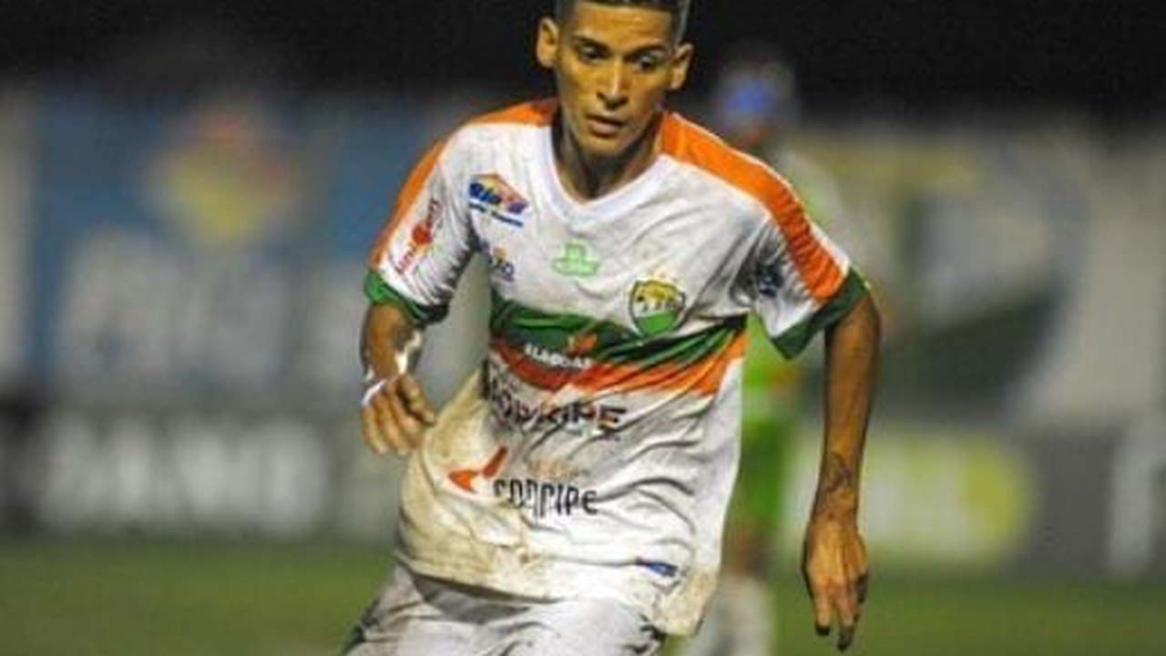 Presidente do Coruripe anuncia as primeiras contratações de jogadores para temporada 2024