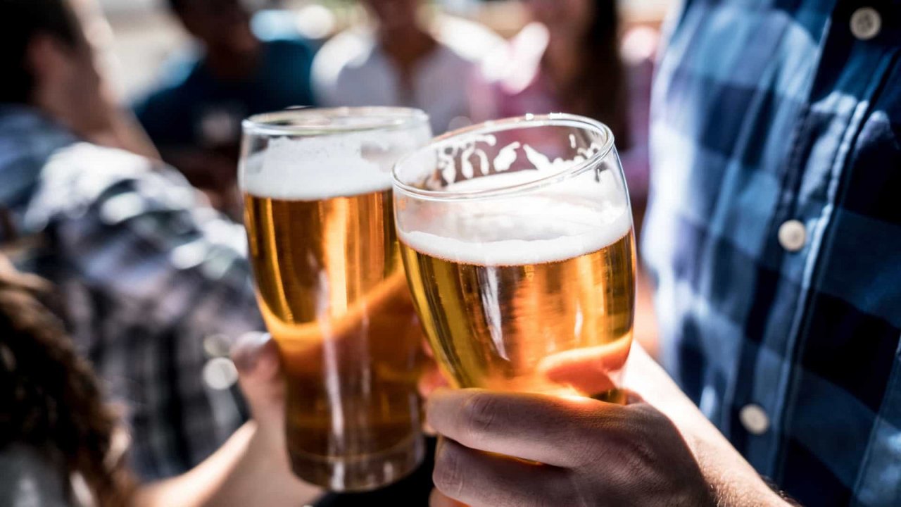Beber com moderação: vale confiar em estudos sobre benefícios do álcool? Entenda