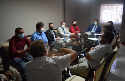 Presidente acolhe demandas da Cooperativa da Agricultura Familiar