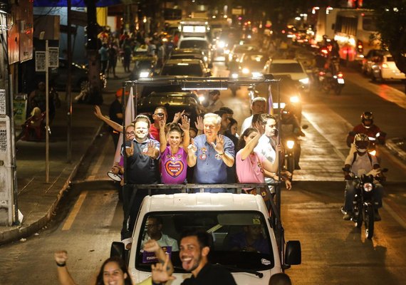 Contagem regressiva: campanha de Paulo cresce na última semana