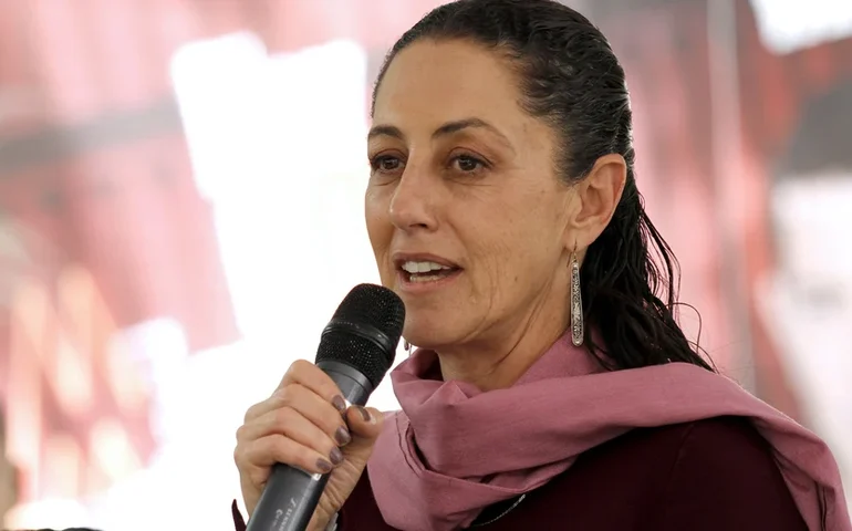 Sheinbaum terá primeiro encontro 'cara a cara' com Trump em meio a impasse tarifário