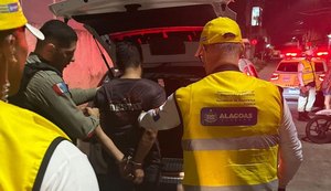 Momento que o suspeito é preso