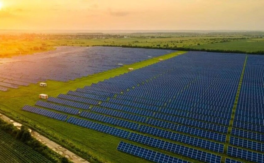 Brasil tem potencial para gerar 24 GW de energia solar flutuante, aponta estudo