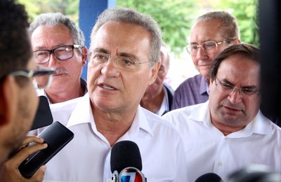 Em novos vídeos, Renan defende Lula e volta a atacar Temer