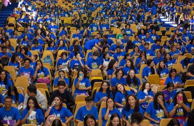 Mais de 1.200 estudantes lotam maior aulão do Brasil, promovido pela Prefeitura de Maceió
