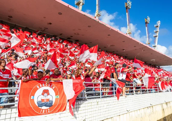 CRB Conquista Vitória Importante Contra o Coritiba no Rei Pelé