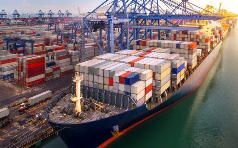 Fitch: motor de exportação na China vai relativamente bem; demanda doméstica requer apoio