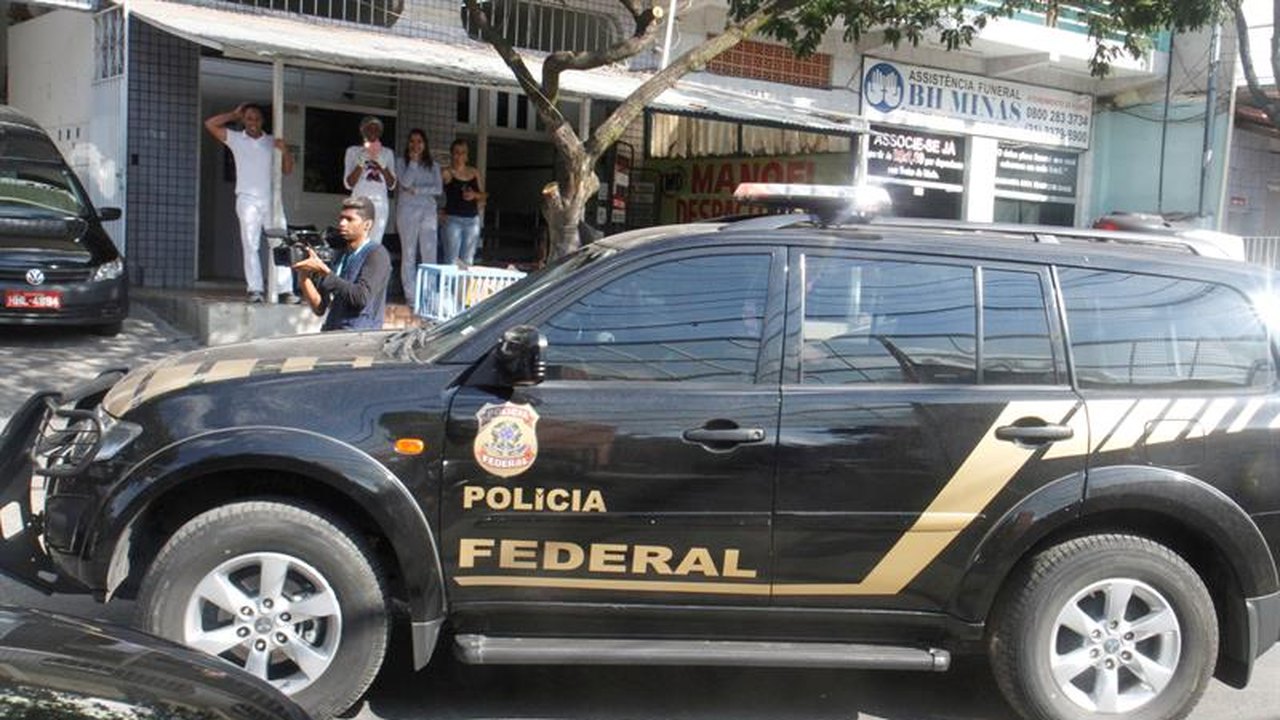 Cláudio Castro é alvo da segunda fase da operação Sem Refino