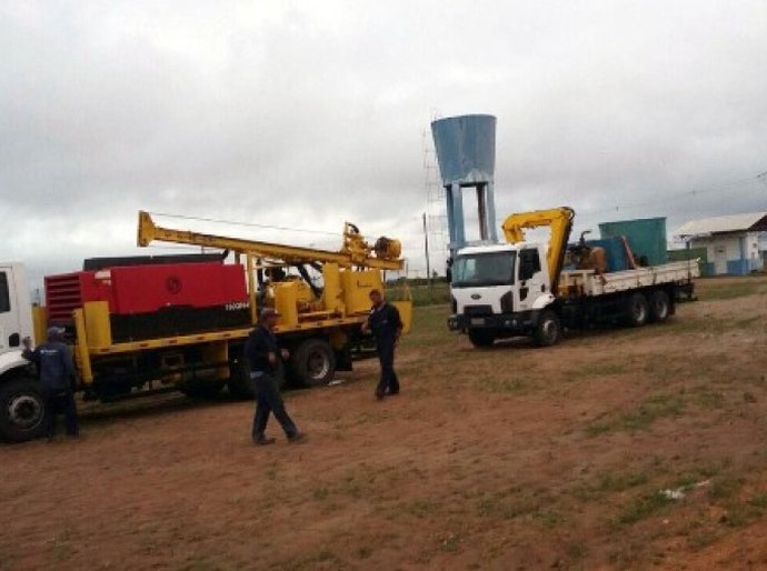 Poço artesiano é perfurado e contribuirá para projeto de irrigação sustentável
