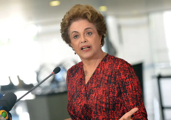 Dilma Rousseff permanece à frente do Banco do Brics por mais um mandato