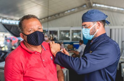 Maceió tem nova redução do número de faltosos para segunda dose contra a Covid-19