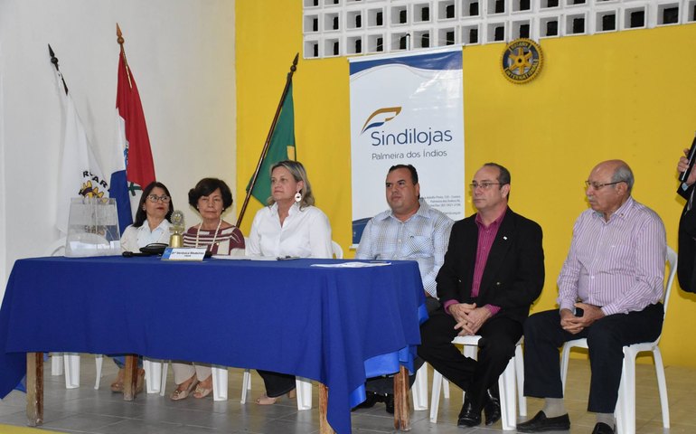 Sindlojas: Parcerias será uma das estratégias adotadas por Verônica