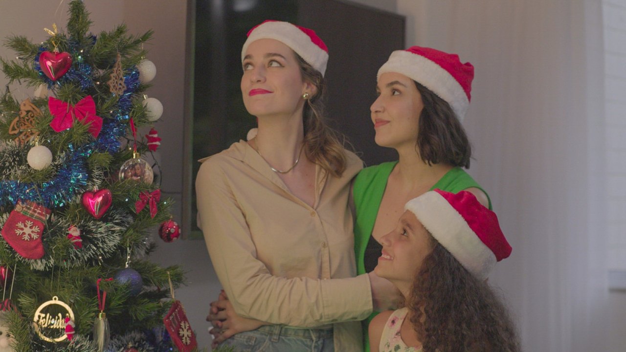 Série lésbica “Mães & Filha – O Pedido de Natal” traz magia do Natal e produção inteiramente feminina