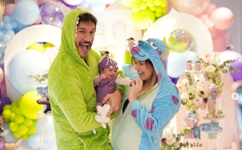 Viih Tube e Eliezer comemoram 1º 'mesversário' da filha Lua
